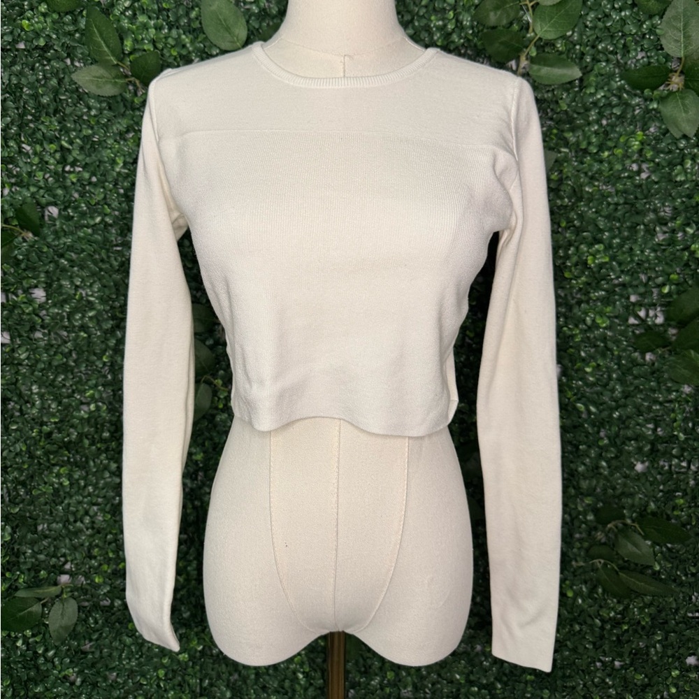 Kendall & Kylie White Crop Top